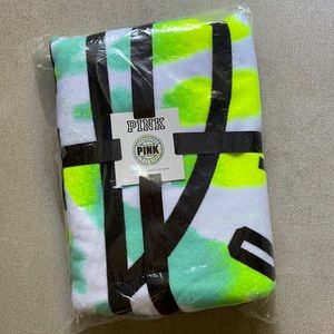 PINK Tie-Dye Round Beach Towel